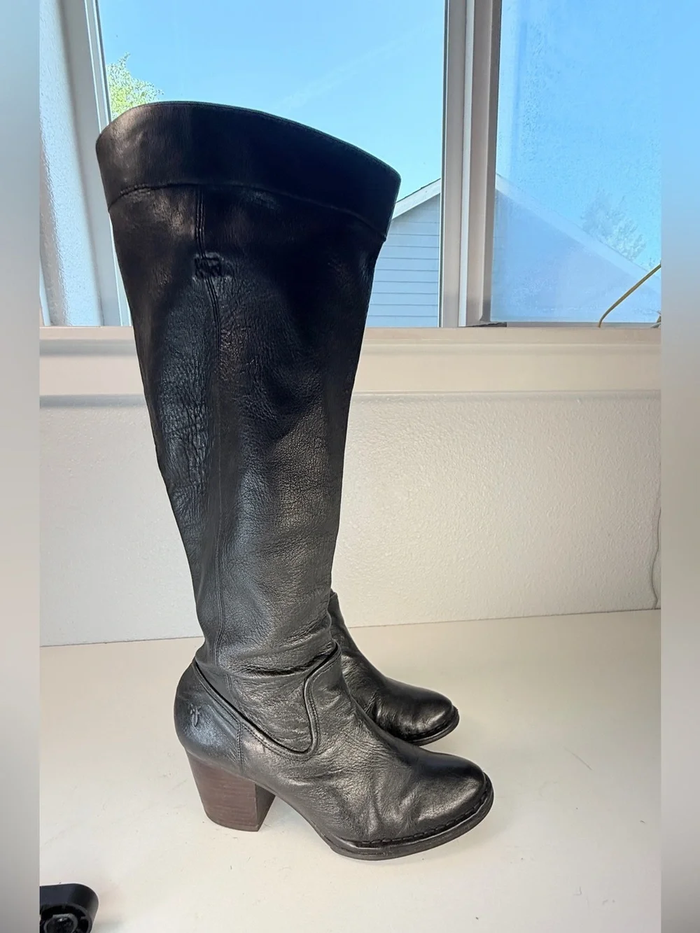 Frye Rory Scrunch Tall Black Leather Boots Womens 7 M Buttery soft Leather